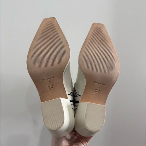 NEW $498 Reformation Olive Western Boot in black and white ivory - Picture 9 of 10